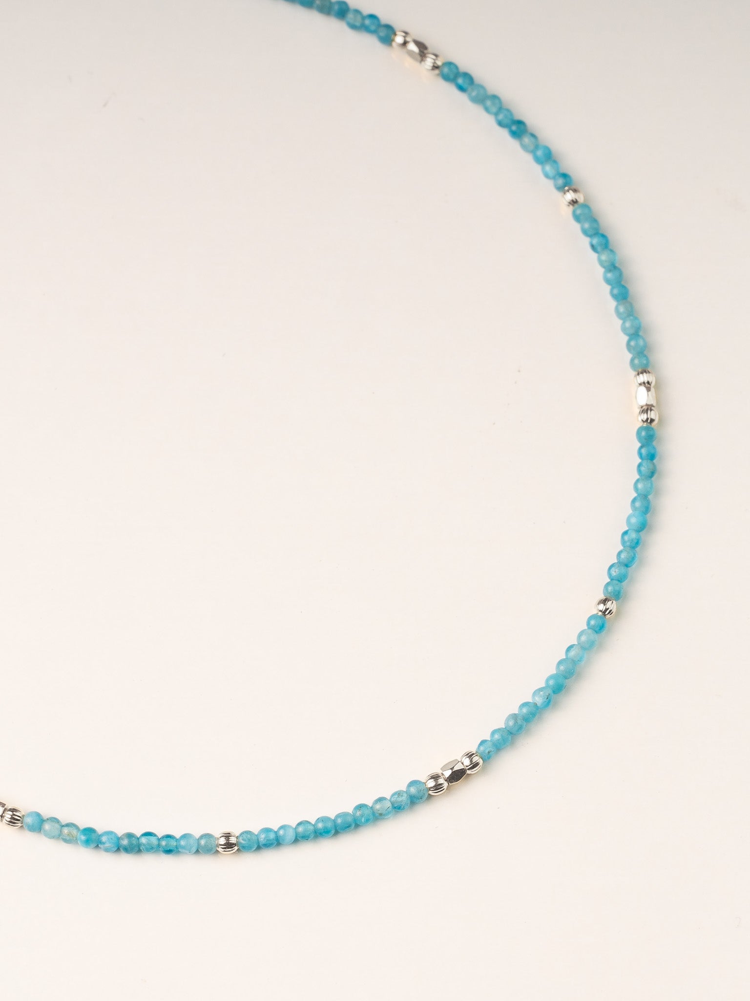 Collier Lyna