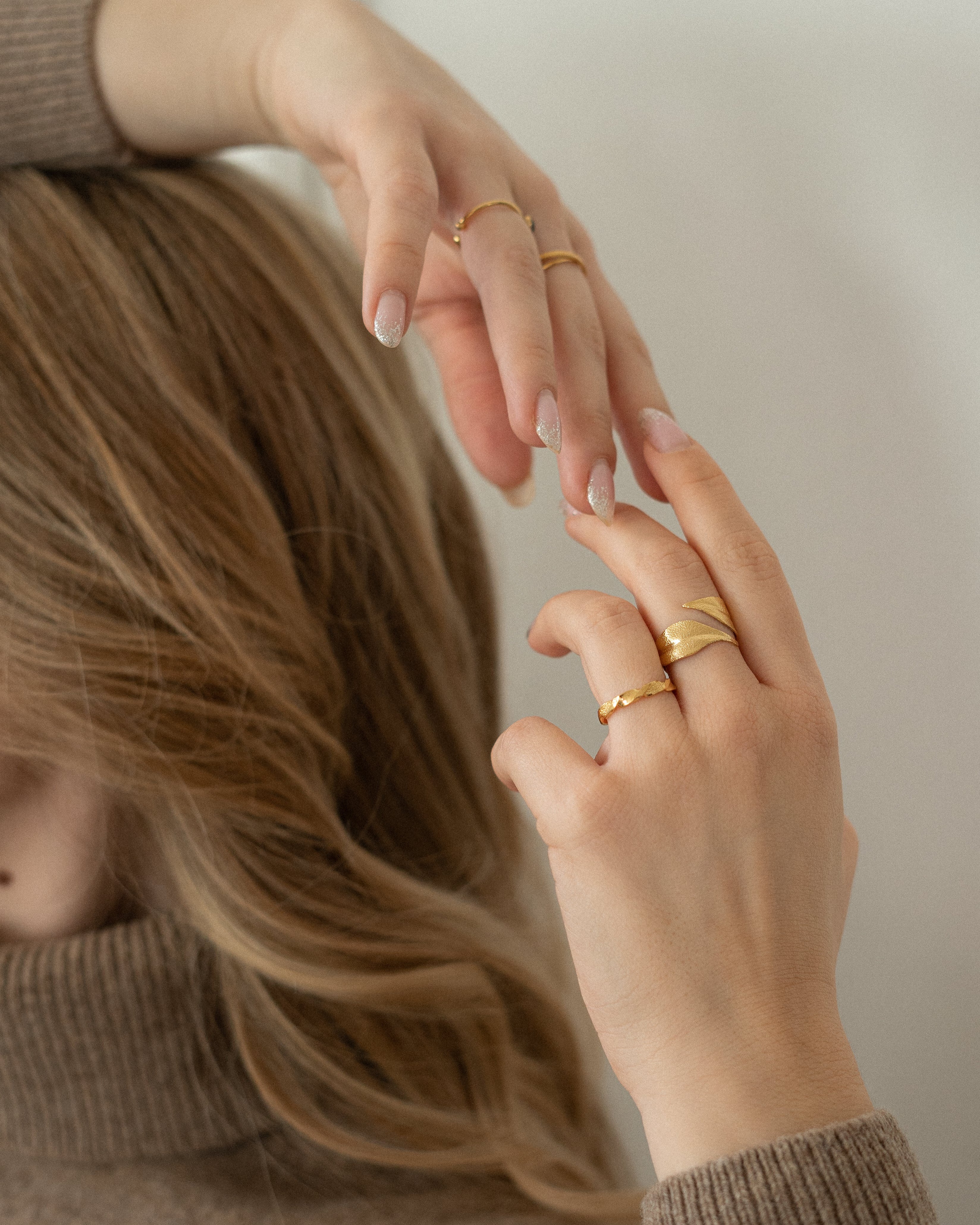 Bague pour femme plaqué or ajustable anneau torsadé et texturé