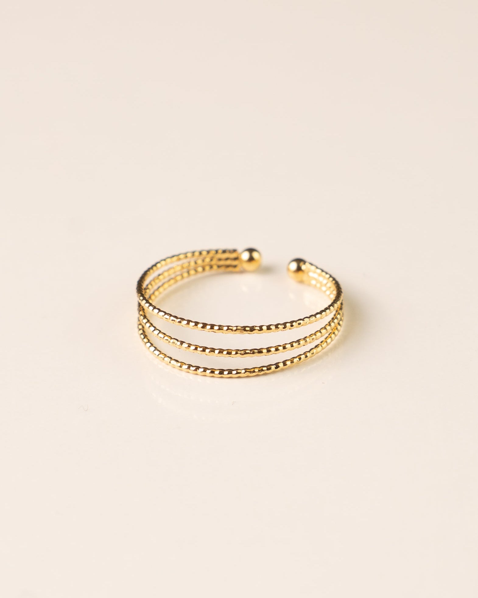 Bague pour femme plaqué or ajustable et texturée triple anneaux