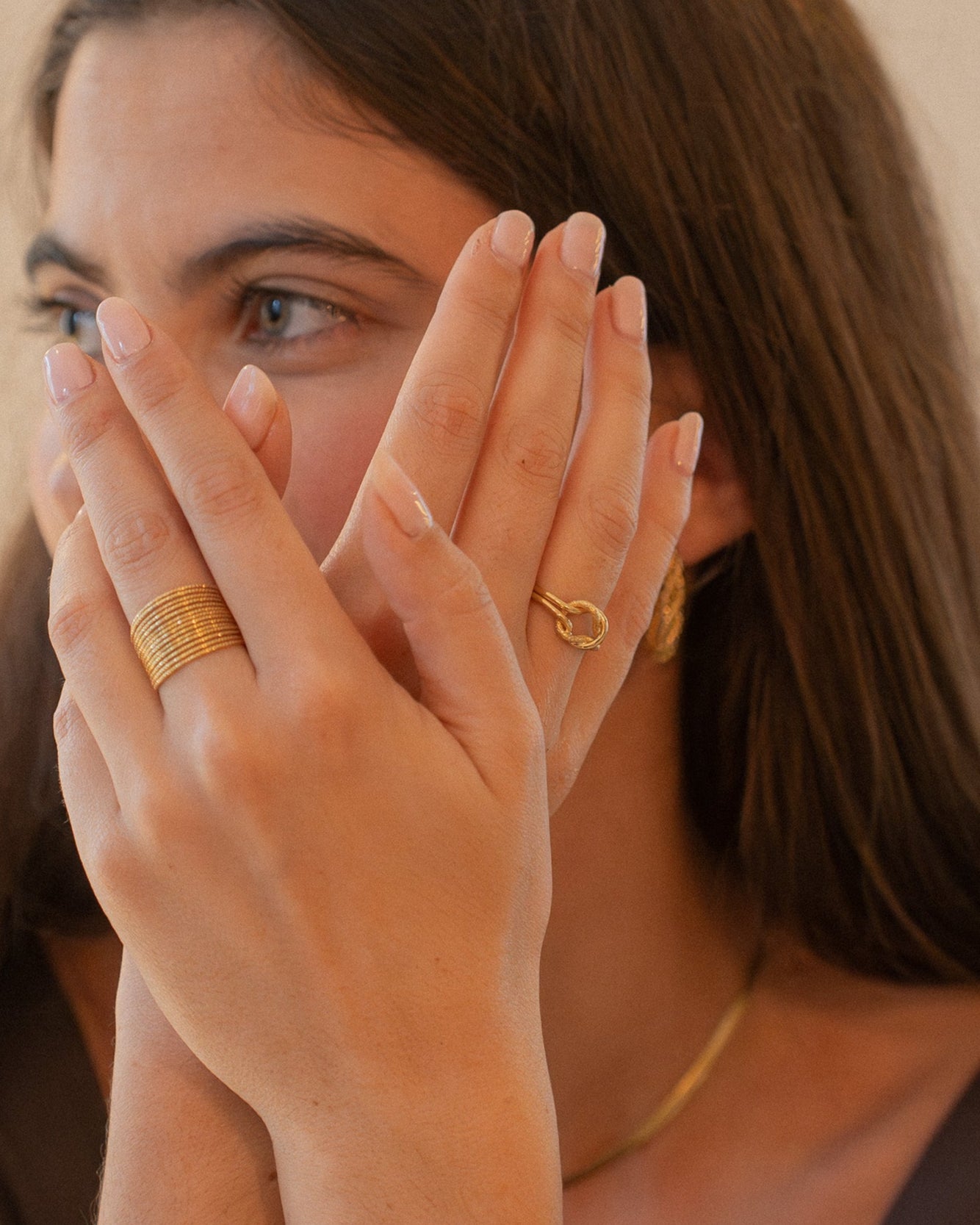 Bague pour femme plaqué or ajustable bijou noeud gordien